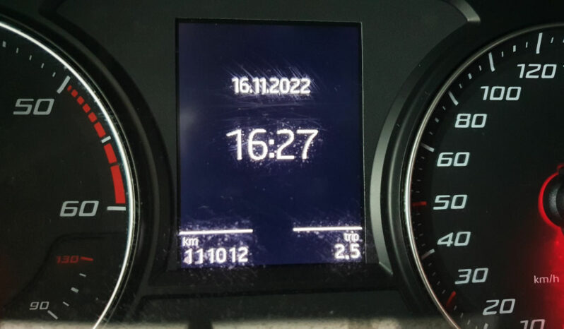 
								SEAT ATECA 1.6 TDI STYLE completo									