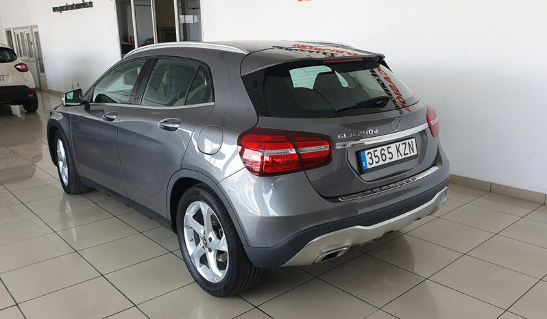 
								MERCEDES GLA 200 completo									