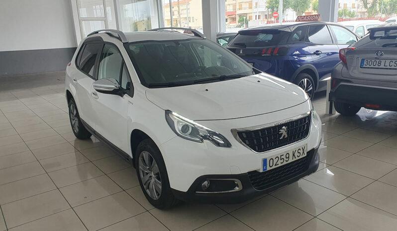
								PEUGEOT 2008 1.5 DHI STYLE completo									