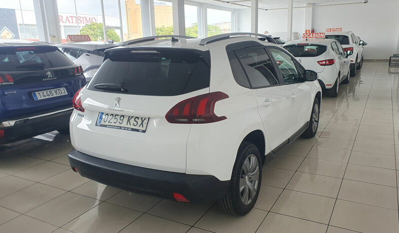 
								PEUGEOT 2008 1.5 DHI STYLE completo									
