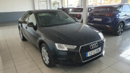 
										AUDI A4 2.0 TDI QUATTRO STRONIC completo									