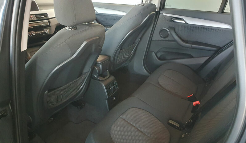 
								BMW X1 SDRIVE 1.8 completo									