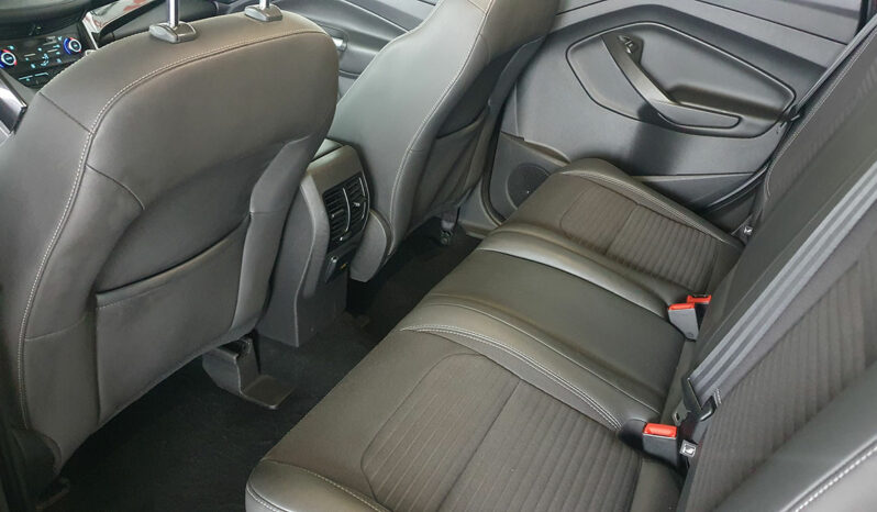 
								FORD KUGA 1.5 TDCI TITANIUM completo									