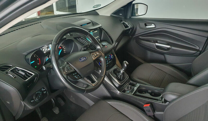 
								FORD KUGA 1.5 TDCI TITANIUM completo									