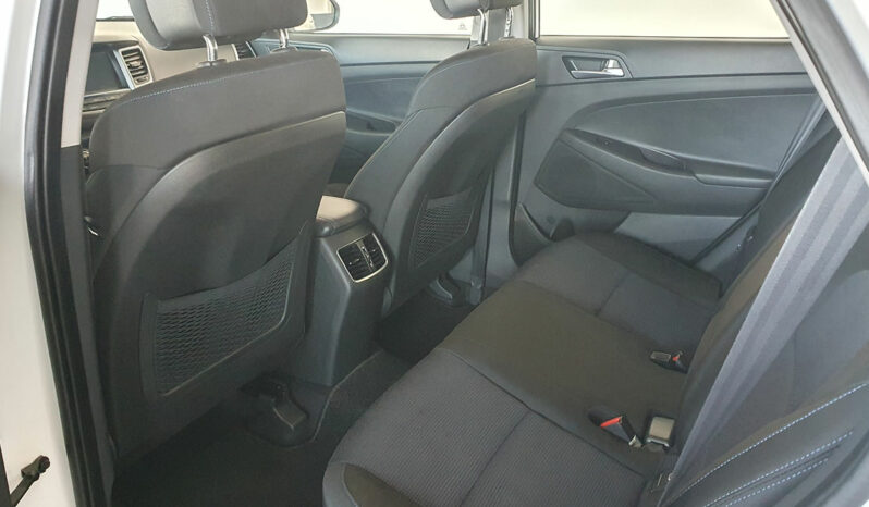 
								HYUNDAI TUCSON 1.7 CRDI BLUE DRIVE LINK DIESEL completo									