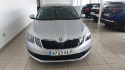 
										SKODA OCTAVIA 1. 6TDI AMBITION completo									