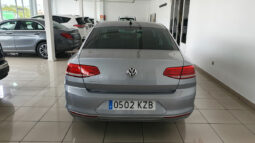 
										VOLKSWAGEN PASSAT 2.0 TDI ADVANCE completo									