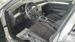 
										VOLKSWAGEN PASSAT 2.0 TDI ADVANCE completo									