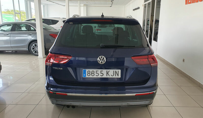 
								VOLKSWAGEN TIGUAN 2.0 SPORT completo									