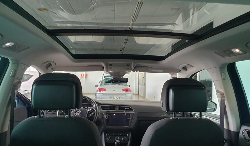 
								VOLKSWAGEN TIGUAN 2.0 SPORT completo									
