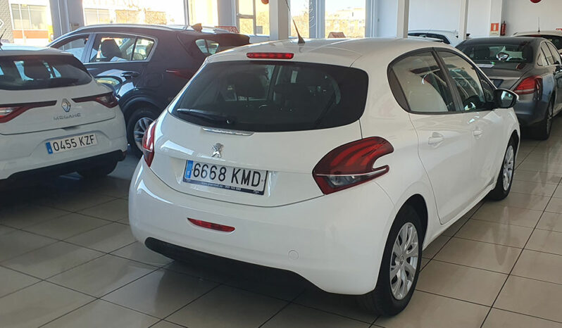 
								PEUGEOT 208 1.6HDI ACTIVE completo									