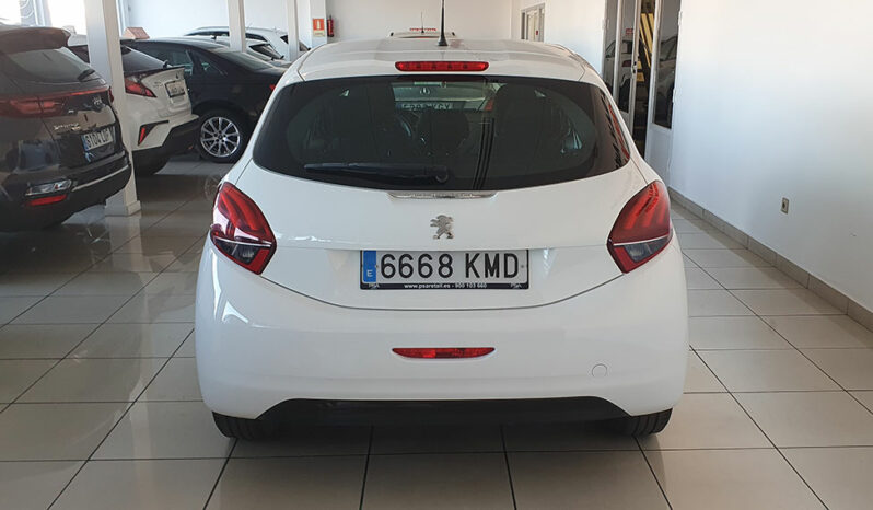 
								PEUGEOT 208 1.6HDI ACTIVE completo									