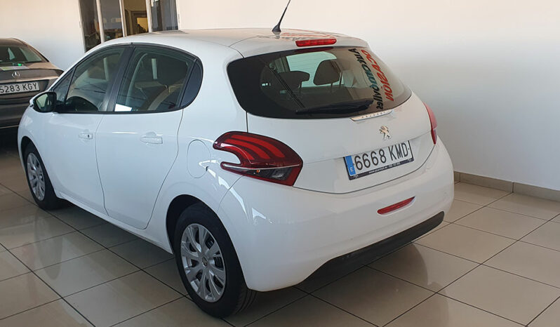 
								PEUGEOT 208 1.6HDI ACTIVE completo									
