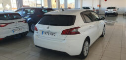 
										PEUGEOT 308 1.5 DHI STYLE completo									