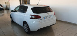 
										PEUGEOT 308 1.5 DHI STYLE completo									