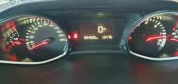 
										PEUGEOT 308 1.5 DHI STYLE completo									