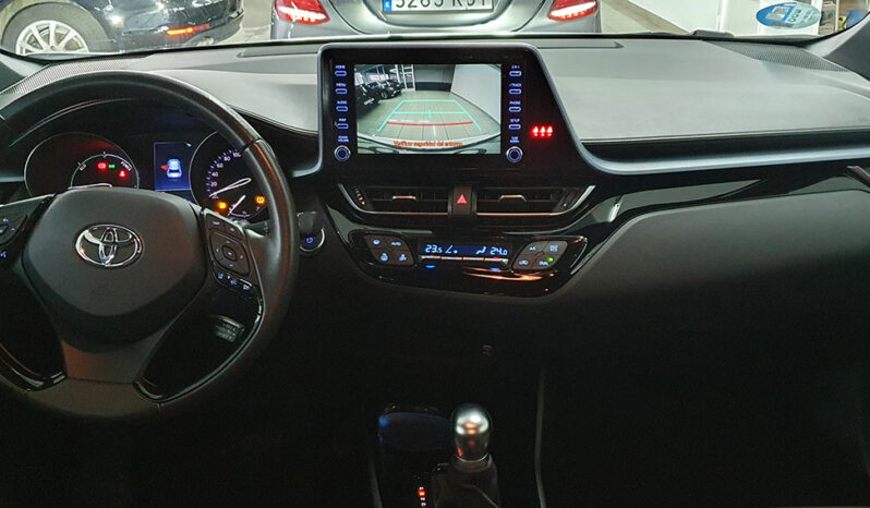 
								TOYOTA CHR 1.8 ADVANCE HYBRID completo									