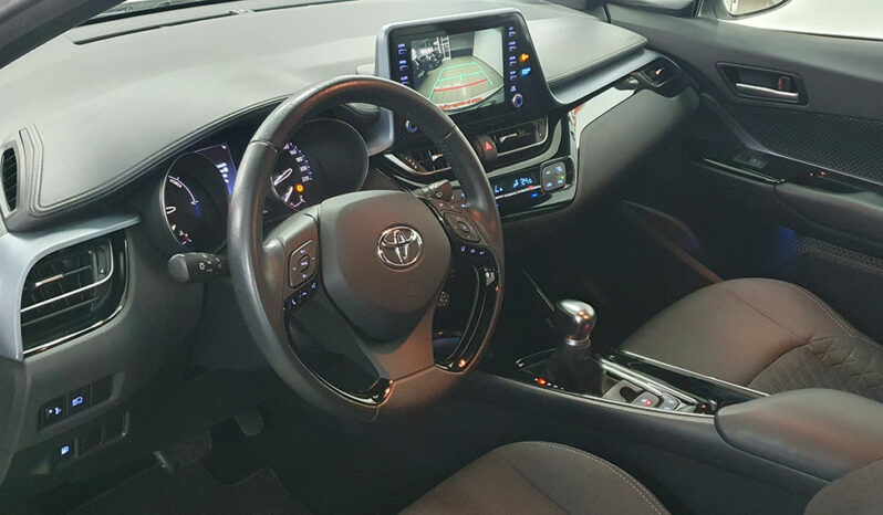 
								TOYOTA CHR 1.8 ADVANCE HYBRID completo									