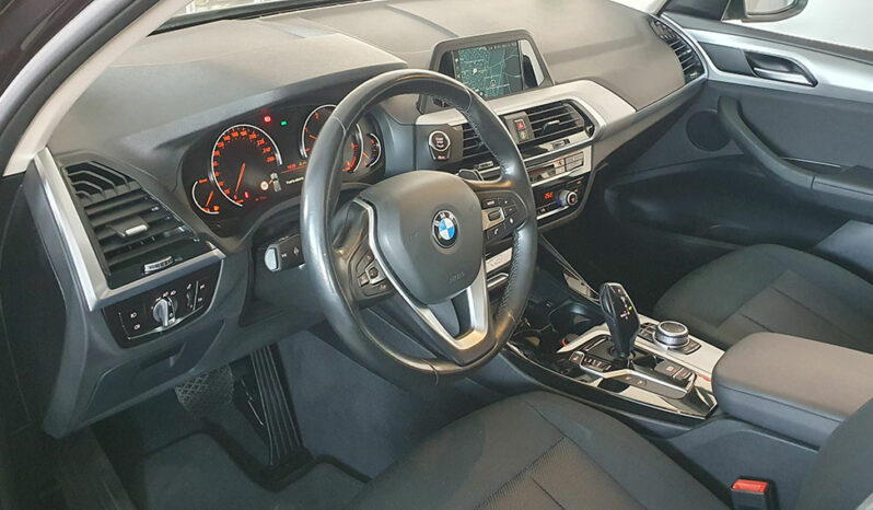 
								BMW X3 XDRIVE 20D completo									