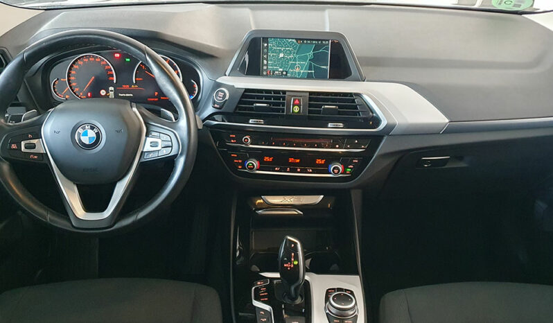 
								BMW X3 XDRIVE 20D completo									
