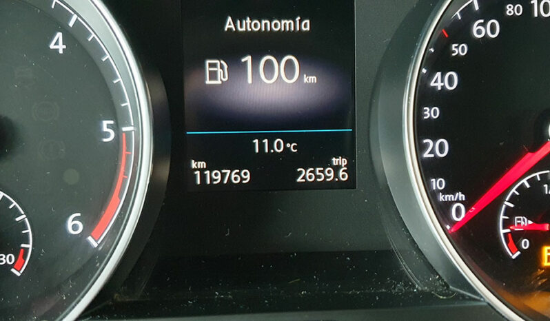 
								VOLKSWAGEN GOLF 1.6TDI ADVANCE completo									