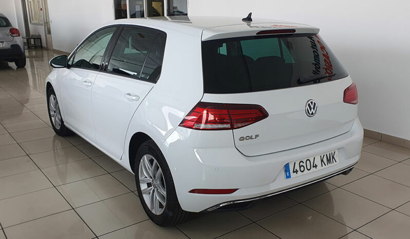 
								VOLKSWAGEN GOLF 1.6TDI ADVANCE completo									