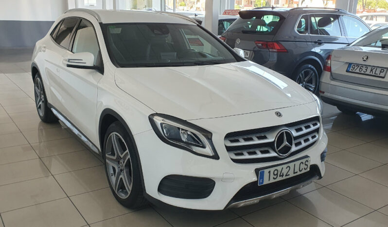 
								MERCEDES GLA 200 CDI completo									