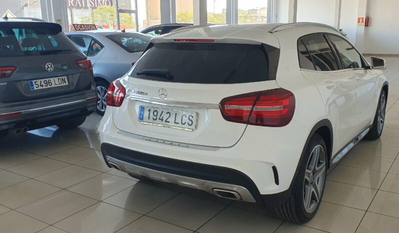 
								MERCEDES GLA 200 CDI completo									