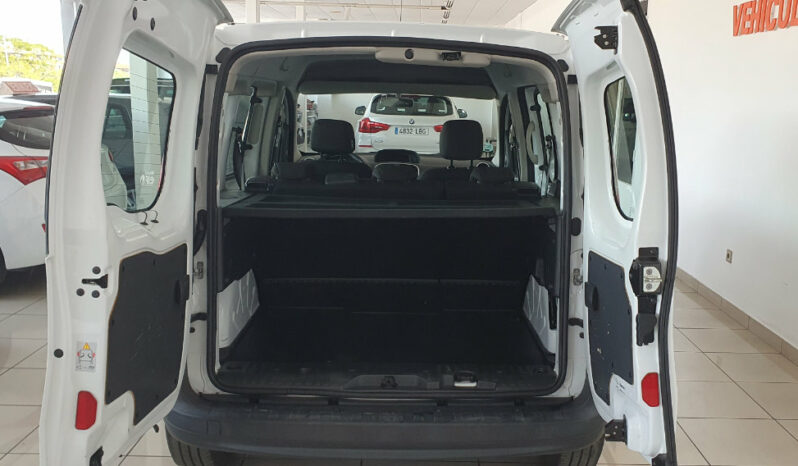 
								RENAULT KANGOO COMBI completo									
