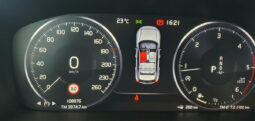 
										VOLVO XC40 2.0 D3 completo									