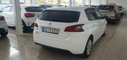 
										PEUGEOT 308 1.5 HDI 100CV. STYLE completo									