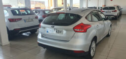 
										FORD FOCUS 1.5 TDCI TREND completo									