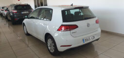 
										VOLKSWAGEN GOLF 1.6TDI ADVANCE completo									