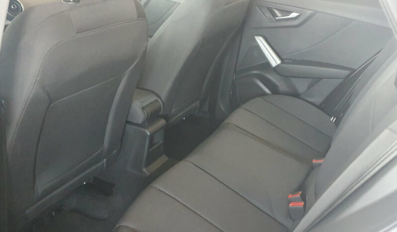 
								AUDI Q2 ADVANCED S TRONIC completo									
