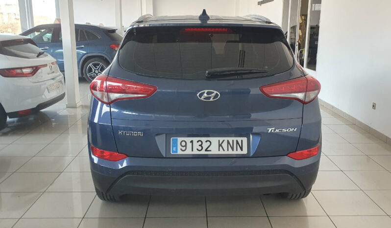 
								HYUNDAI TUCSON 1.7 CRDI completo									
