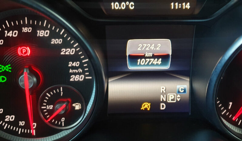 
								MERCEDES GLA 200 CDI completo									