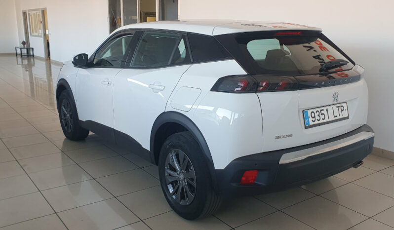 
								PEUGEOT 2008 1.5HDI ACTIVE completo									