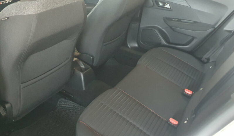 
								PEUGEOT 2008 1.5HDI ACTIVE completo									