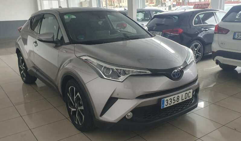 
								TOYOTA CHR 1.8 ADVANCE HYBRID completo									