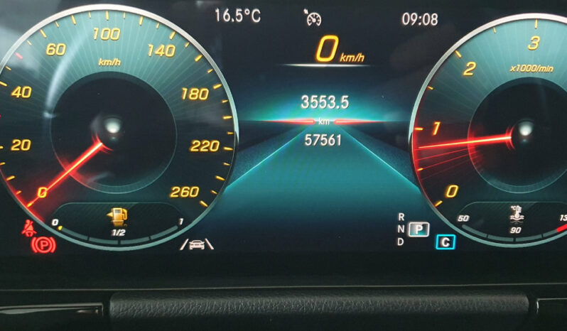
								MERCEDES GLA 200 AMG completo									