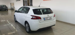 
										PEUGEOT 308 1.5 HDI 100CV. ACTIVE completo									
