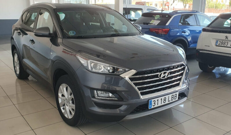 
								HYUNDAI TUCSON 1.6 CRDI 116CV SLE completo									