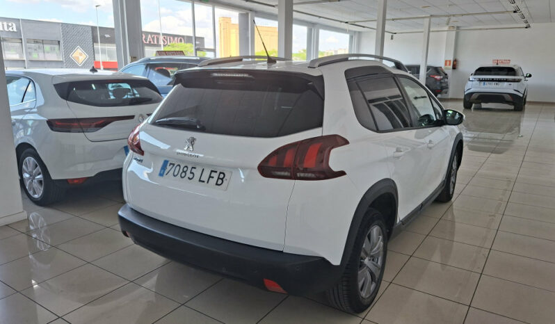 
								PEUGEOT 2008 1.5HDI SIGNATURE 100CV completo									