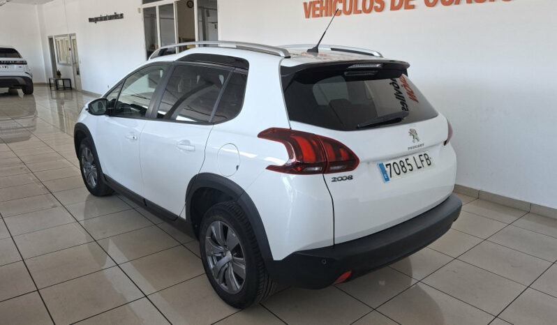 
								PEUGEOT 2008 1.5HDI SIGNATURE 100CV completo									