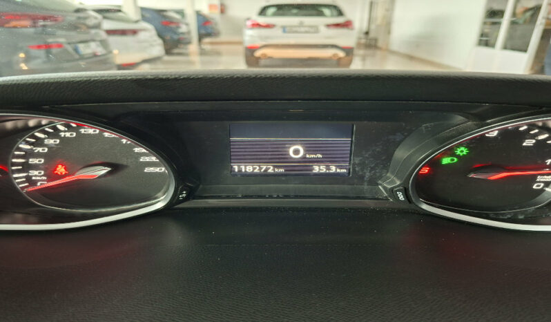 
								PEUGEOT 308 1.5 HDI 100CV. ACTIVE completo									