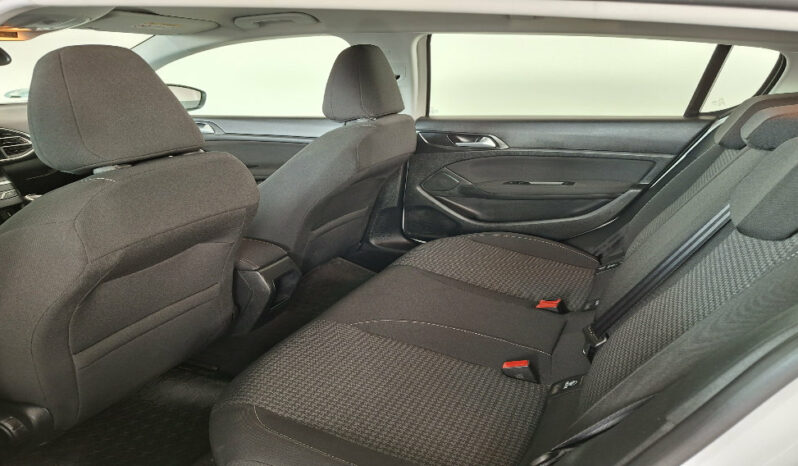 
								PEUGEOT 308 1.5 HDI 100CV. ACTIVE completo									