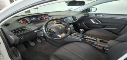 
										PEUGEOT 308 1.5 HDI 100CV. ACTIVE completo									