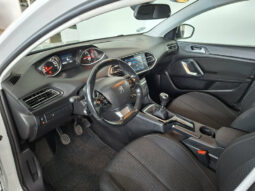 
										PEUGEOT 308 1.5 HDI 100CV. ACTIVE completo									
