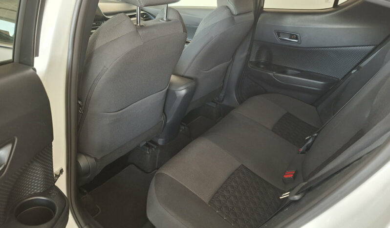 
								TOYOTA CHR 1.8 ADVANCE HYBRID completo									