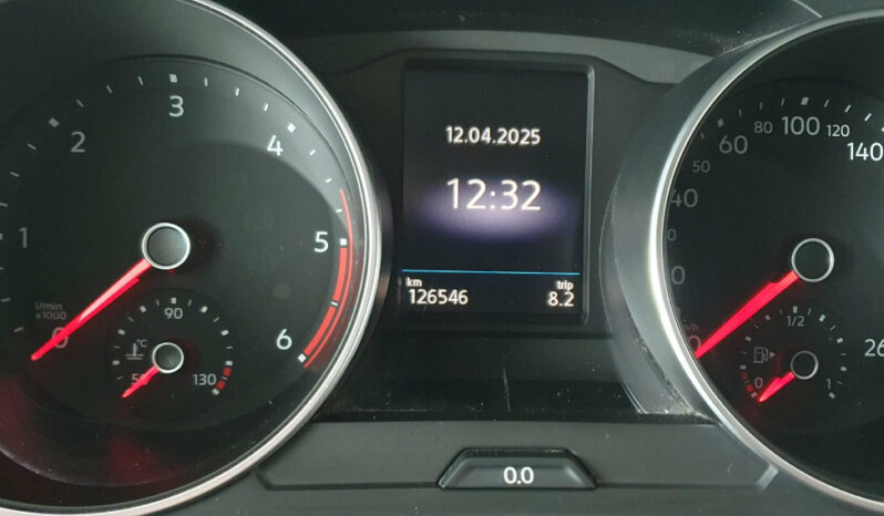 
								VOLKSWAGEN TIGUAN 1.6 115 ADVANCE completo									